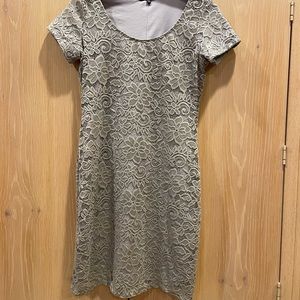🌈 Tiana B womens taupe lace dress                            size small 🌈